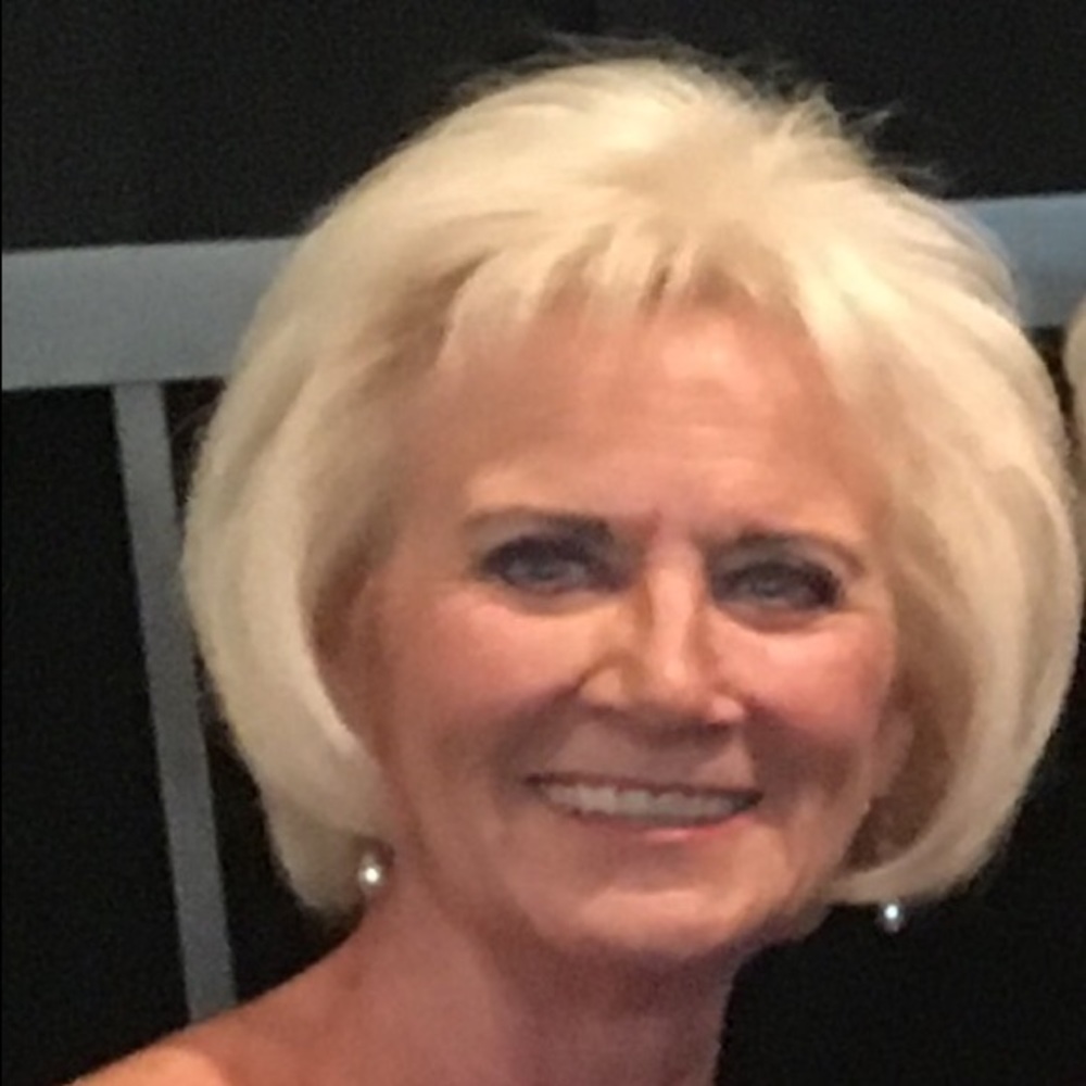 Meet your Posher, Hillary